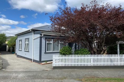 Photo of property in 156 Kings Crescent, Hutt Central, Lower Hutt, 5010