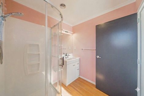 Photo of property in 21 Te Kaeaea Crescent, Wallaceville, Upper Hutt, 5018