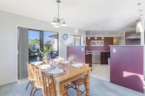 Photo of property in 139 Flanshaw Road, Te Atatu South, Auckland, 0610