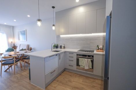 Photo of property in 4/2 Waipa Street, Birkenhead, Auckland, 0626