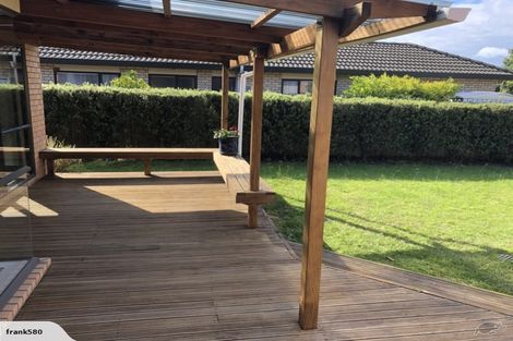 Photo of property in 15 Belcoo Crescent, East Tamaki, Auckland, 2013