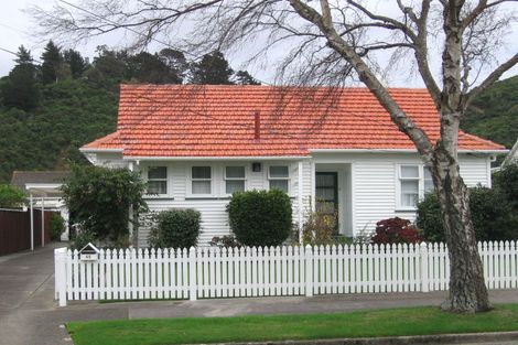 Photo of property in 63 Compton Crescent, Taita, Lower Hutt, 5011