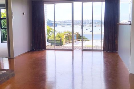 Photo of property in 85 Ferry Parade, Herald Island, Auckland, 0618