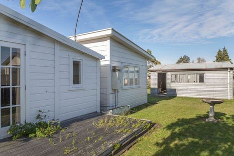 Photo of property in 27 Smith Street, Dannevirke, 4930