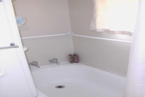 Photo of property in 498a Devonport Road, Tauranga South, Tauranga, 3112