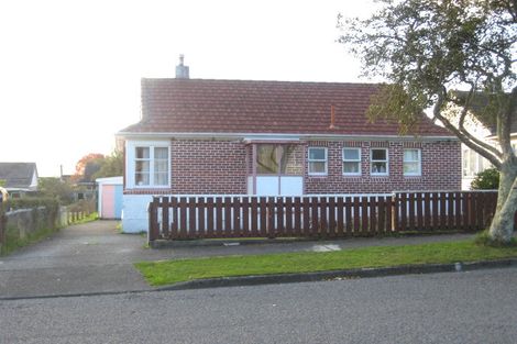 Photo of property in 94 Wilkie Crescent, Naenae, Lower Hutt, 5011