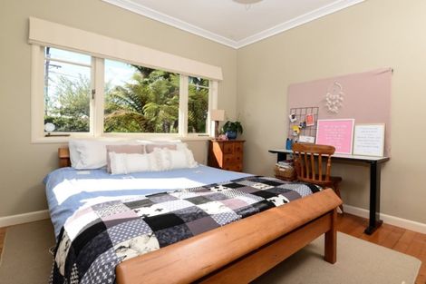 Photo of property in 104 Tuhikaramea Road, Dinsdale, Hamilton, 3204