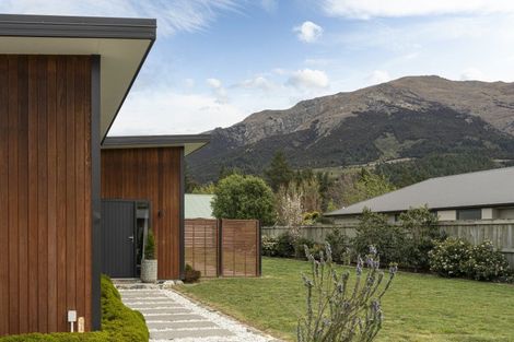 Photo of property in 18 Little Maude Drive, Lake Hawea, Wanaka, 9382