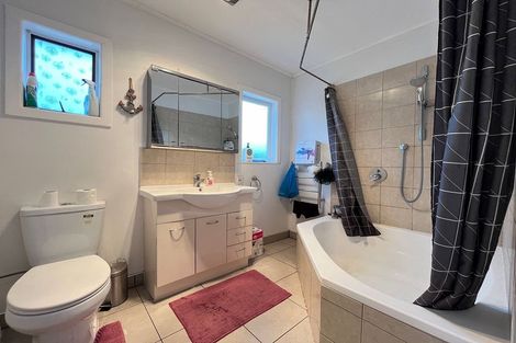 Photo of property in 1/153 Old Wairoa Road, Papakura, 2110