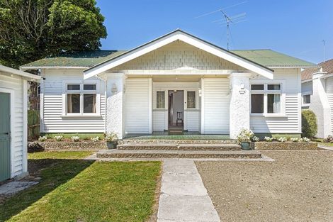 Photo of property in 127 Iranui Road, Inner Kaiti, Gisborne, 4010