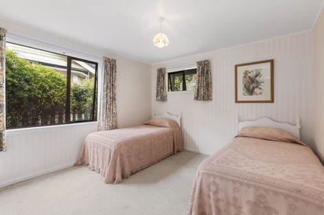 Photo of property in 21 Karamu Street, Eastbourne, Lower Hutt, 5013