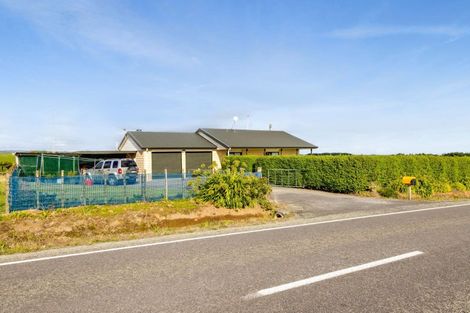 Photo of property in 902 Ararata Road, Ararata, Hawera, 4674