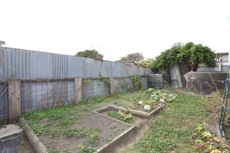Photo of property in 26 Kuku Street, Tangimoana, 4822