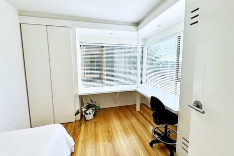 Photo of property in 26 Harper Street, Chatswood, Auckland, 0626