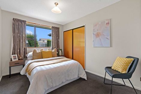 Photo of property in 2/19 Cunningham Place, Halswell, Christchurch, 8025