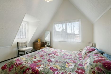 Photo of property in 13 Glendawn Place, Bayview, Auckland, 0629