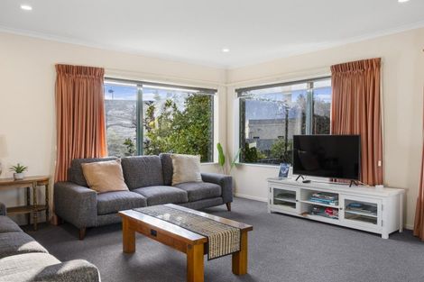 Photo of property in 30 Fairview Terrace, Waipahihi, Taupo, 3330