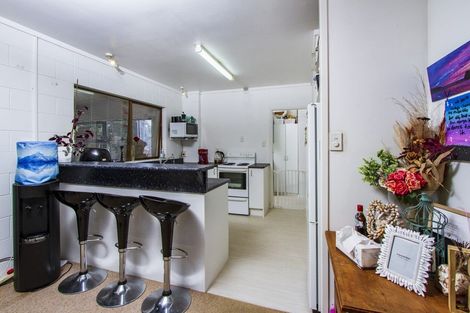 Photo of property in 26 Battenburg Place, Torbay, Auckland, 0630