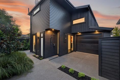 Photo of property in 212 Peterborough Street, Christchurch Central, Christchurch, 8013