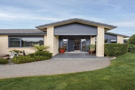 Photo of property in 7 Matemuri Drive, Papamoa Beach, Papamoa, 3118