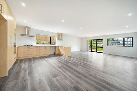 Photo of property in 16a Glen Marine Parade, Glendene, Auckland, 0602