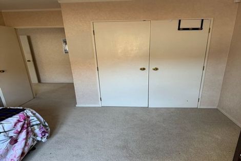 Photo of property in 1/36 De Havilland Drive, Goodwood Heights, Auckland, 2105