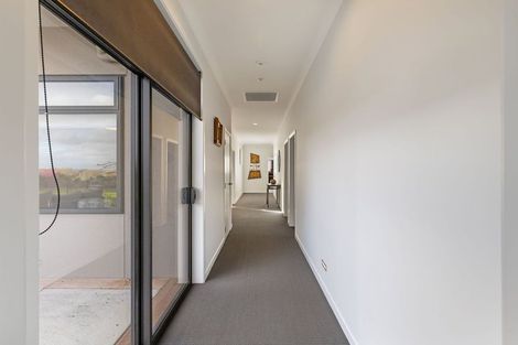 Photo of property in 58 Rodeo Drive, Kelvin Grove, Palmerston North, 4414