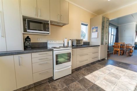 Photo of property in 16 Foyle Street, Oamaru North, Oamaru, 9400