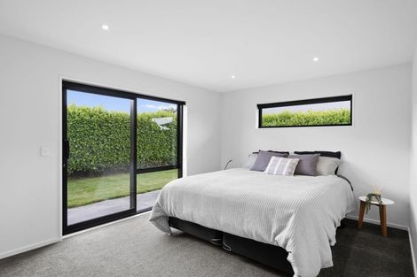 Photo of property in 2 Westburn Place, Prebbleton, 7604