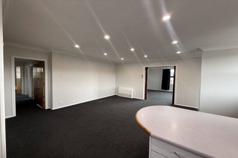 Photo of property in 2a Brooklyn Street, Green Island, Dunedin, 9018