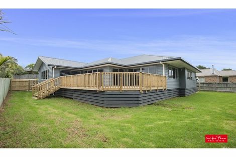 Photo of property in 17 Daviot Place, Te Kamo, Whangarei, 0112