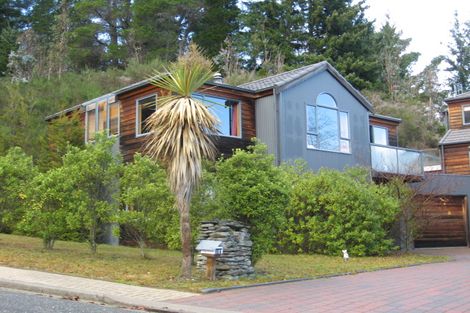 Photo of property in 12b Windsor Place, Queenstown, 9300