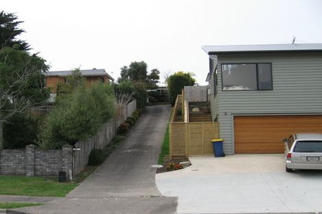 Photo of property in 9 Forster Place, West Harbour, Auckland, 0618