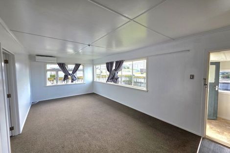 Photo of property in 61 Strange Street, Waitara, 4320