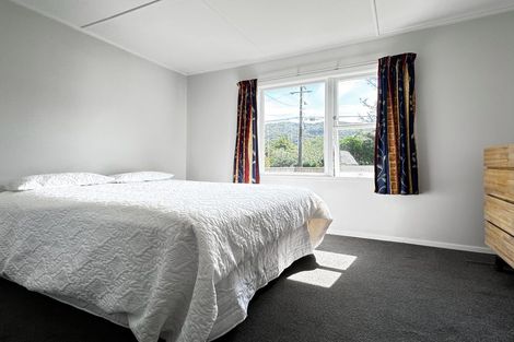 Photo of property in 63 Wood Street, Wainuiomata, Lower Hutt, 5014