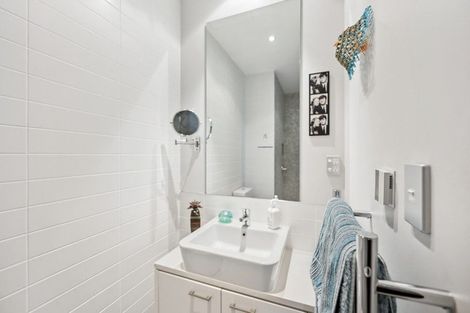 Photo of property in Sentinel Apartments, 1804/3 Northcroft Street, Takapuna, Auckland, 0622