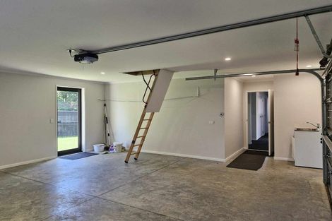 Photo of property in 21 Sycamore Grove, Lower Vogeltown, New Plymouth, 4310