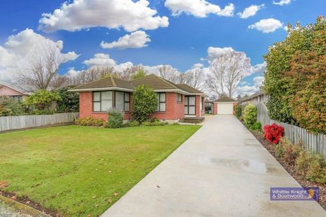 Photo of property in 18 Lochee Road, Upper Riccarton, Christchurch, 8041