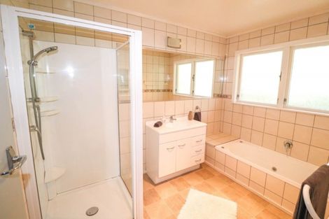 Photo of property in 168 Thames Coast Sh25 Road, Whakatete Bay, Thames, 3575