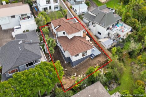 Photo of property in 4 Korotaha Terrace, Rothesay Bay, Auckland, 0630