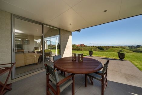 Photo of property in 396 Upland Road, Tarurutangi, New Plymouth, 4372