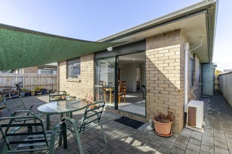 Photo of property in 5/13 Cracroft Street, Waitara, 4320
