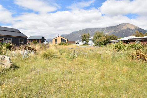 Photo of property in 32 Ohau Drive, Lake Ohau, Twizel, 9412