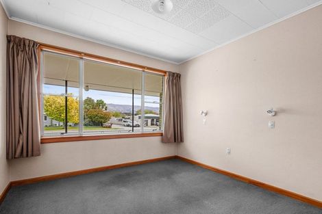 Photo of property in 9 Ashworth Street, Alexandra, 9320