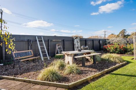 Photo of property in 20 Ngareta Street, Marton, 4710