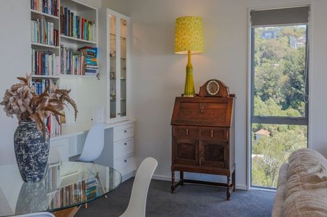 Photo of property in 31 Soleares Avenue, Mount Pleasant, Christchurch, 8081