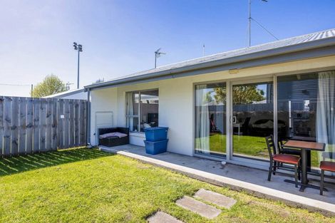 Photo of property in 76 Trafalgar Street, St Albans, Christchurch, 8014
