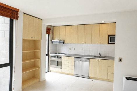Photo of property in 6/868 Colombo Street, Christchurch Central, Christchurch, 8013