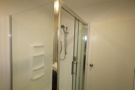 Photo of property in 9b Hayley Grove, Papamoa Beach, Papamoa, 3118