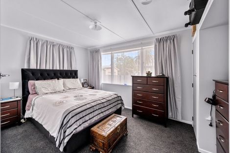 Photo of property in 506 Huia Street, Camberley, Hastings, 4120